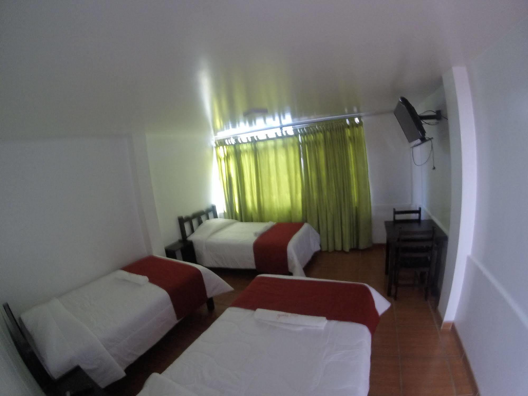 Paracas Hotel Fiorella Esterno foto