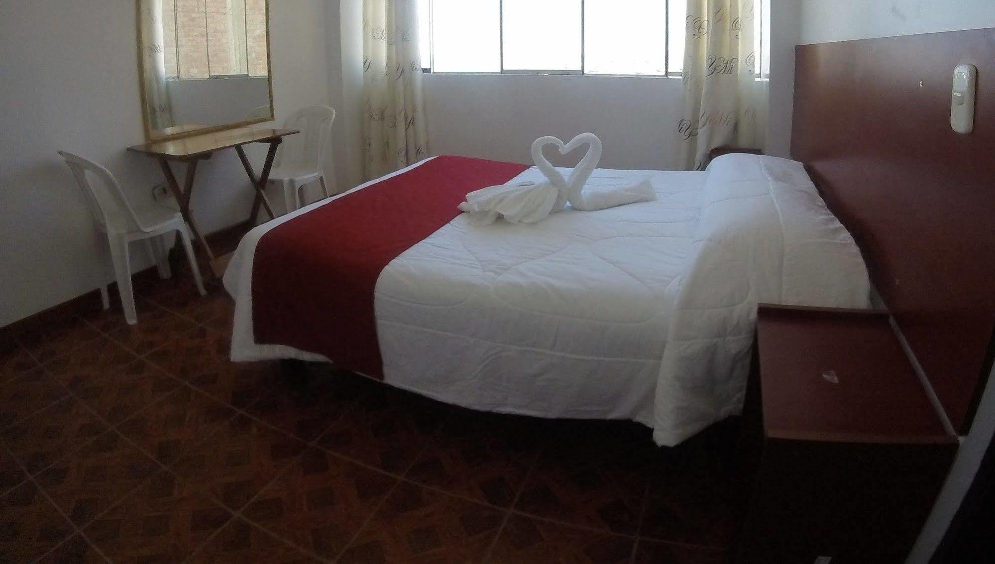Paracas Hotel Fiorella Esterno foto